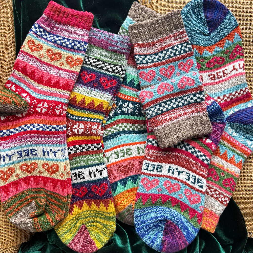 Heart Hygge Socks - Retro Cabin Cozy Boots & Slides Socks